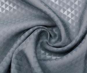 雙宮繭蠶絲是什么材質(zhì)？雙宮繭和普通桑蠶絲的區(qū)別